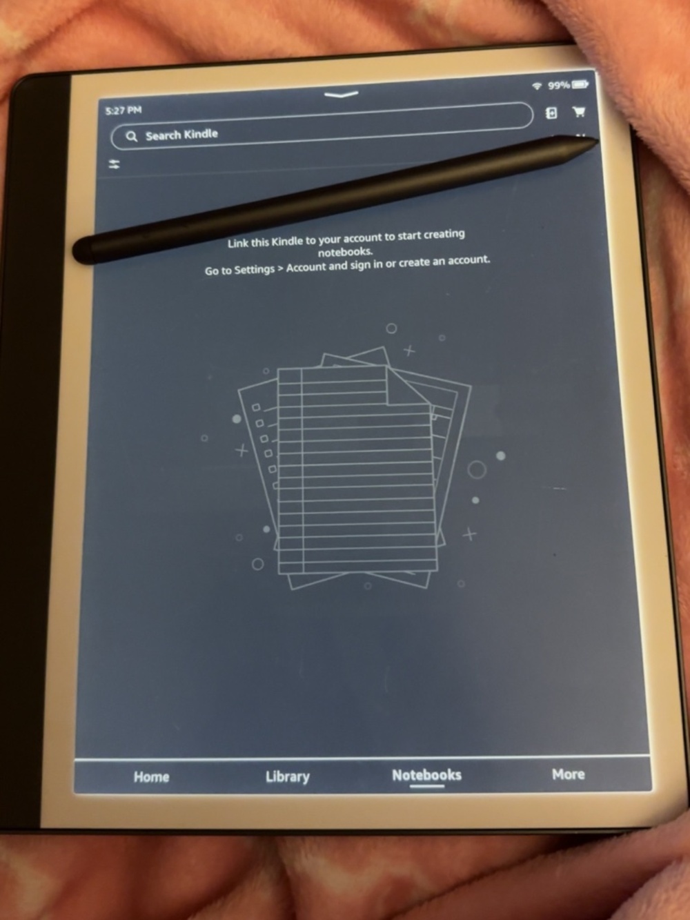 Kindle PaperWhite Scribe - Picture 2 of 2